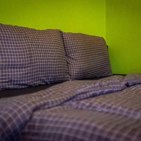 Monkey Republic Kampot Hotel Стая снимка