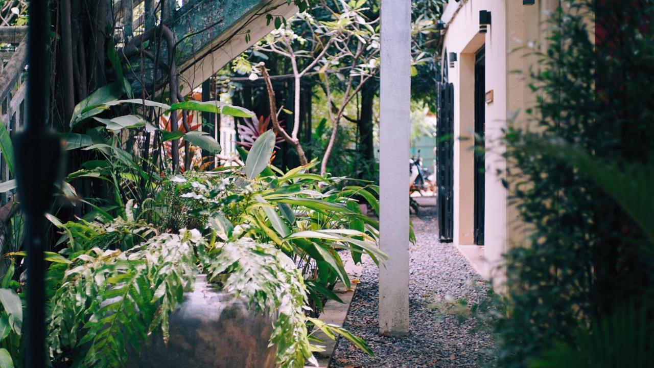 Monkey Republic Kampot Hotel Екстериор снимка